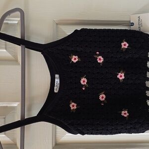 ARIZONA JEAN CO BRAND JUNIORS WOMEN'S BLACK "CROCHETED" CROP TANK TOP SIZE SMALL